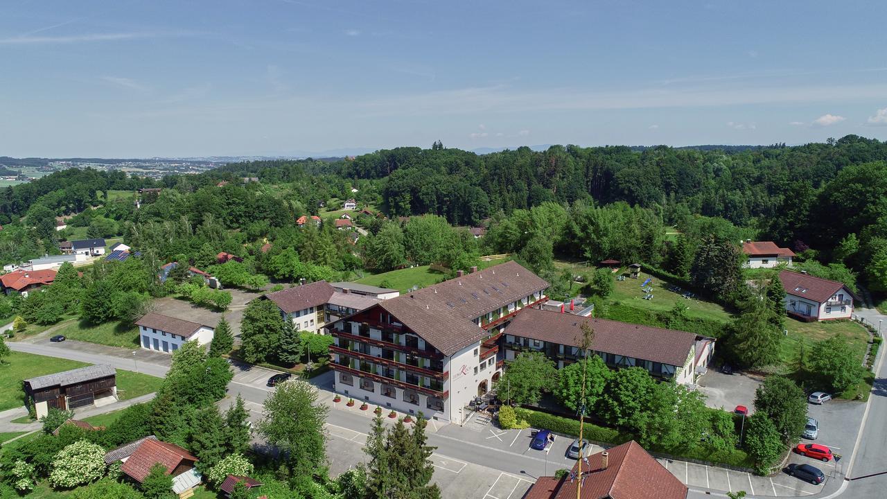 Wellnesshotel Zum Koch Ortenburg Buitenkant foto