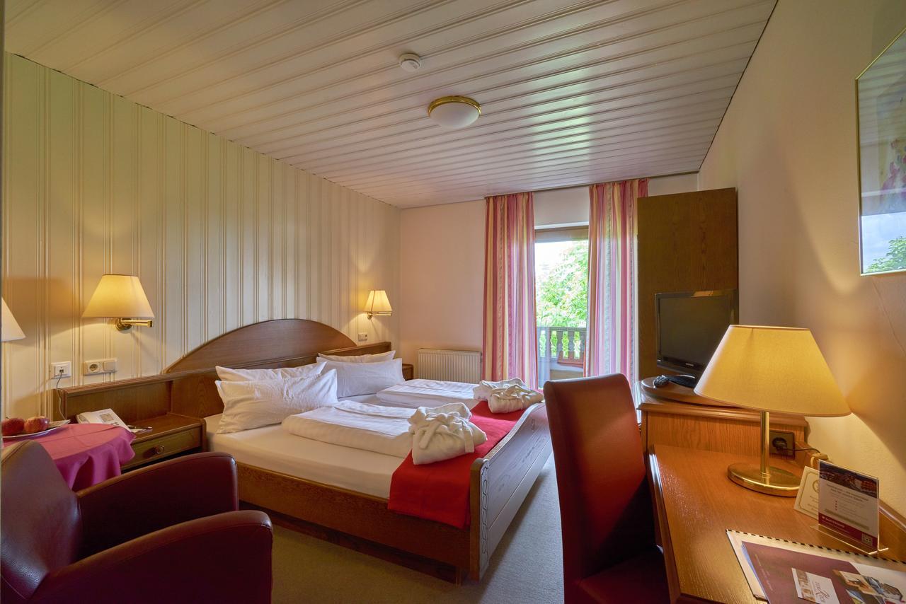 Wellnesshotel Zum Koch Ortenburg Buitenkant foto