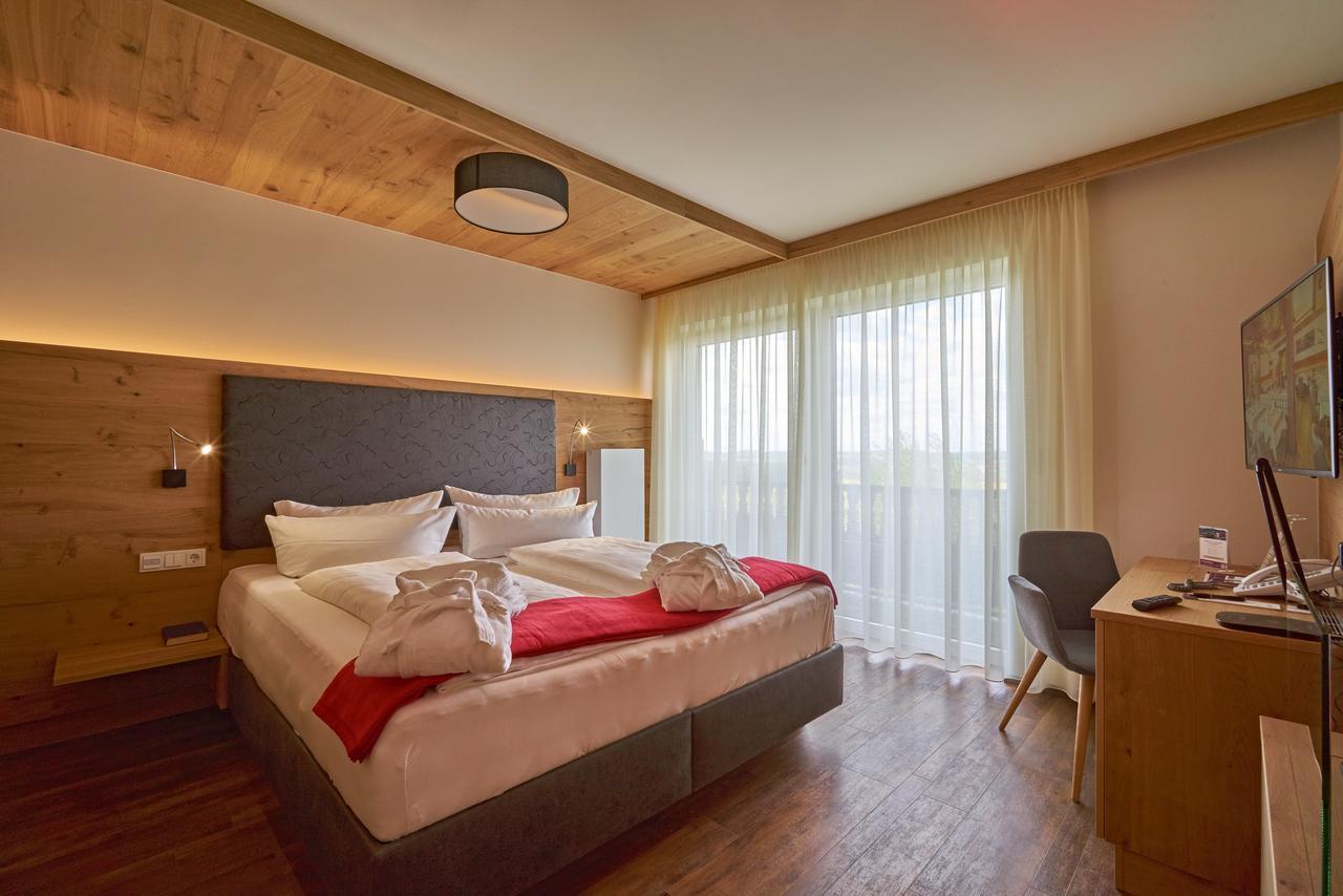 Wellnesshotel Zum Koch Ortenburg Buitenkant foto