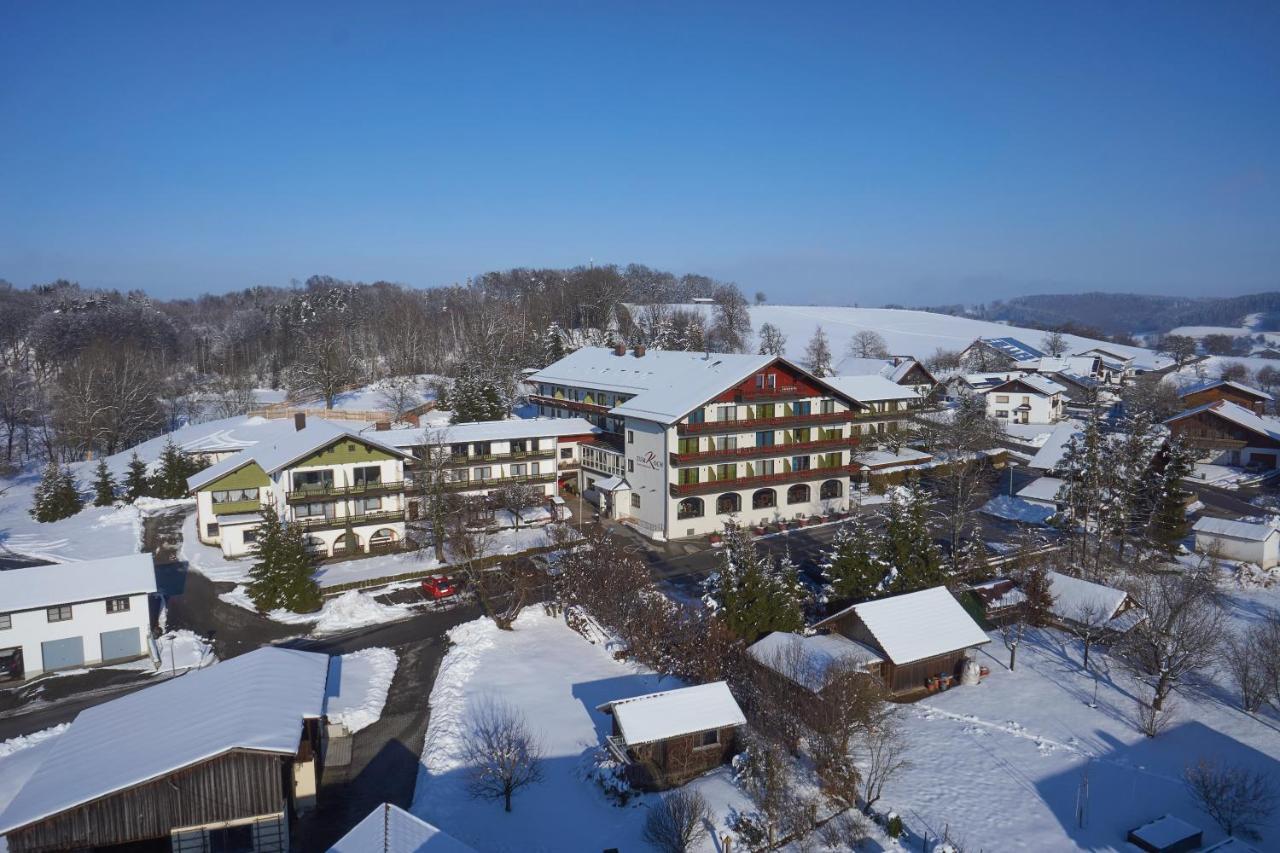 Wellnesshotel Zum Koch Ortenburg Buitenkant foto